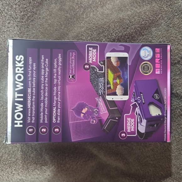 AR/VR Merge Cube - Picture 3 of 5